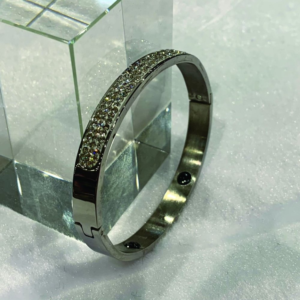 Brand new high quality stainless steel magnetic bracelet
